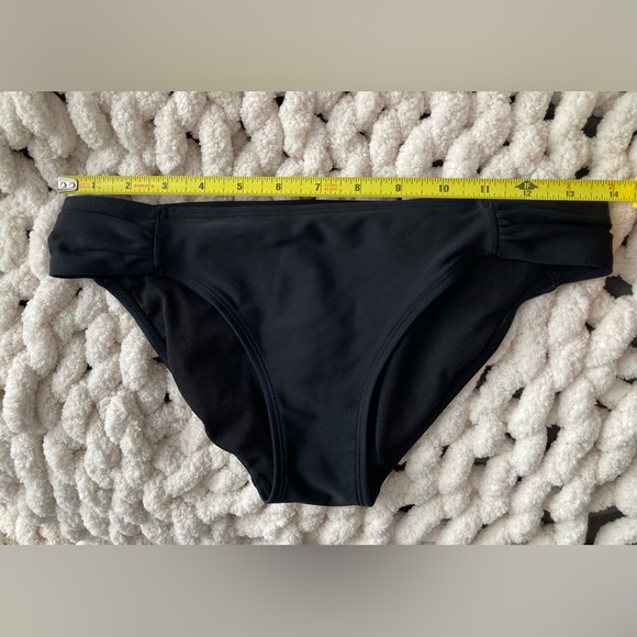 Black Bikini Bottom XS/S - Picture 11 of 11